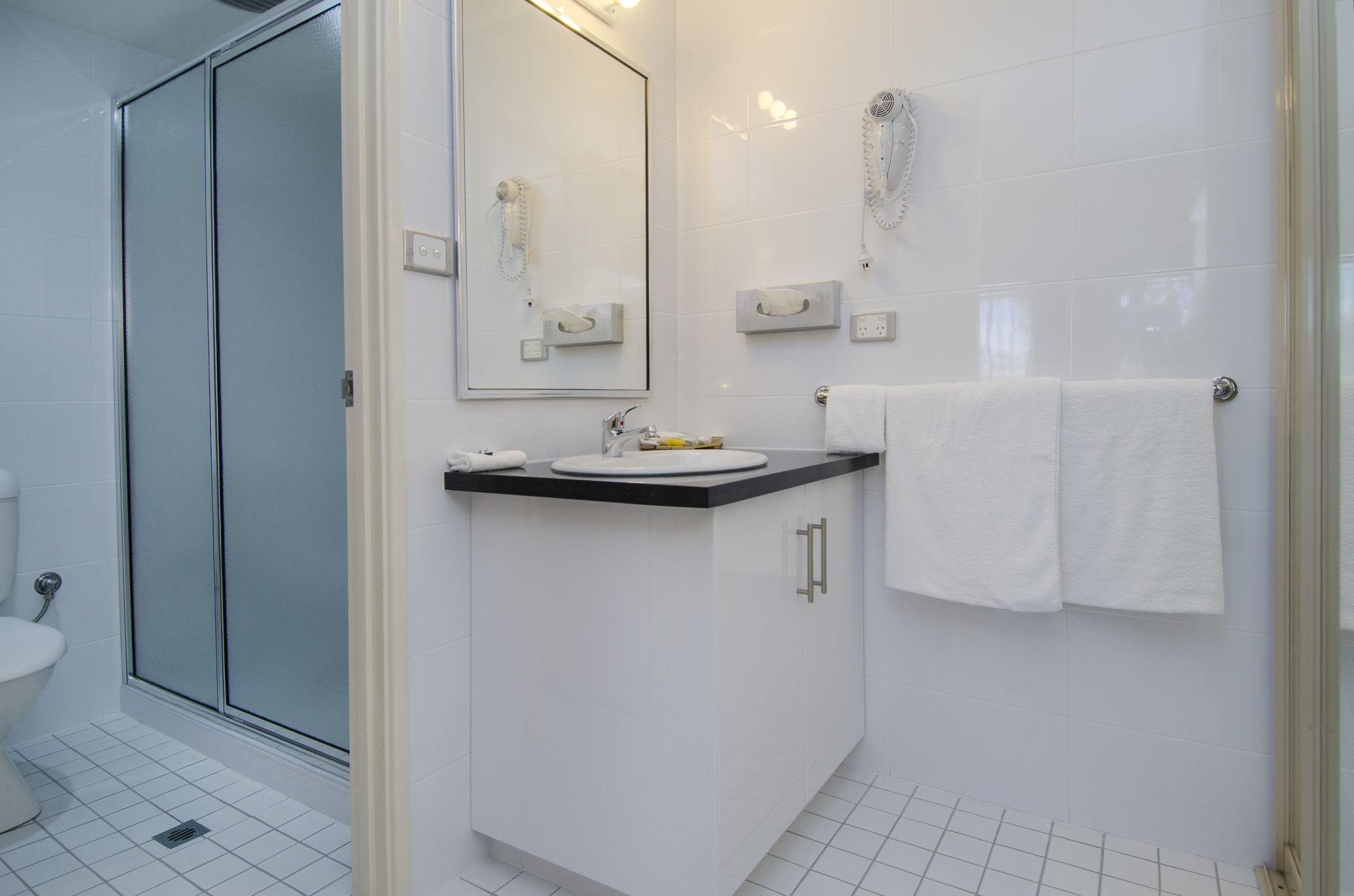 קלגורלי Quality Inn Railway Motel מראה חיצוני תמונה