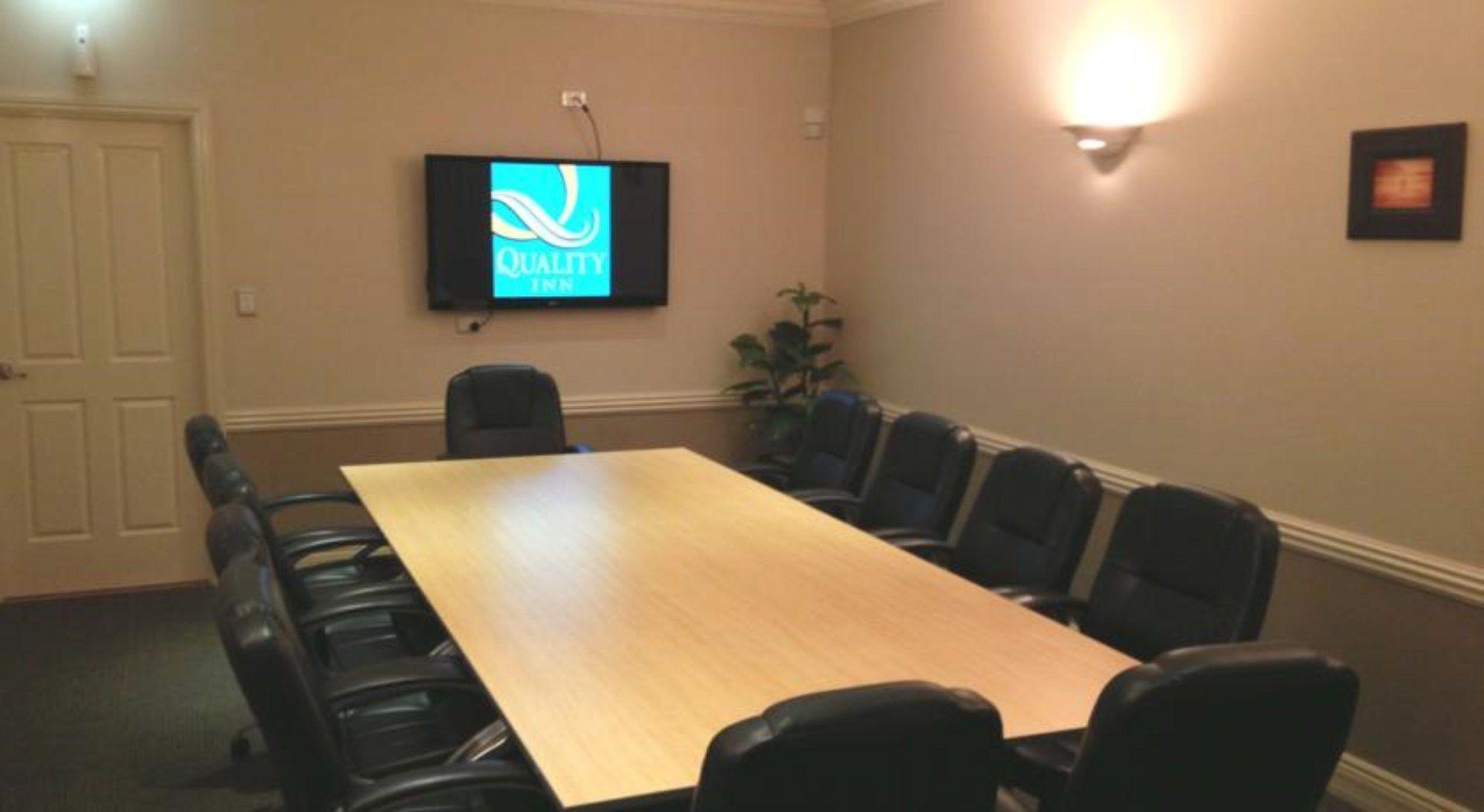 קלגורלי Quality Inn Railway Motel מראה חיצוני תמונה