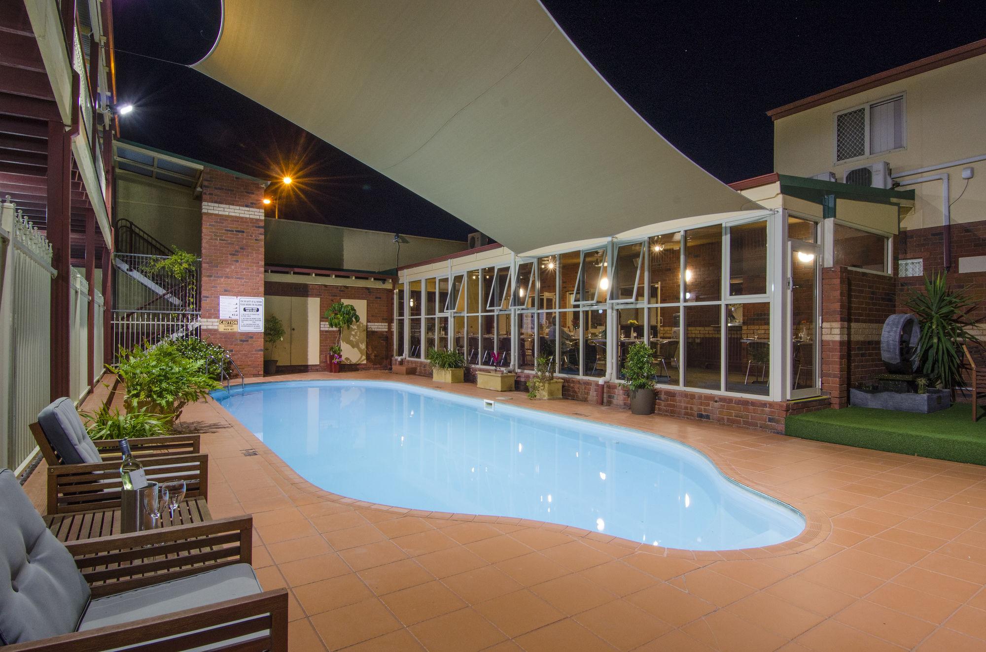 קלגורלי Quality Inn Railway Motel מראה חיצוני תמונה