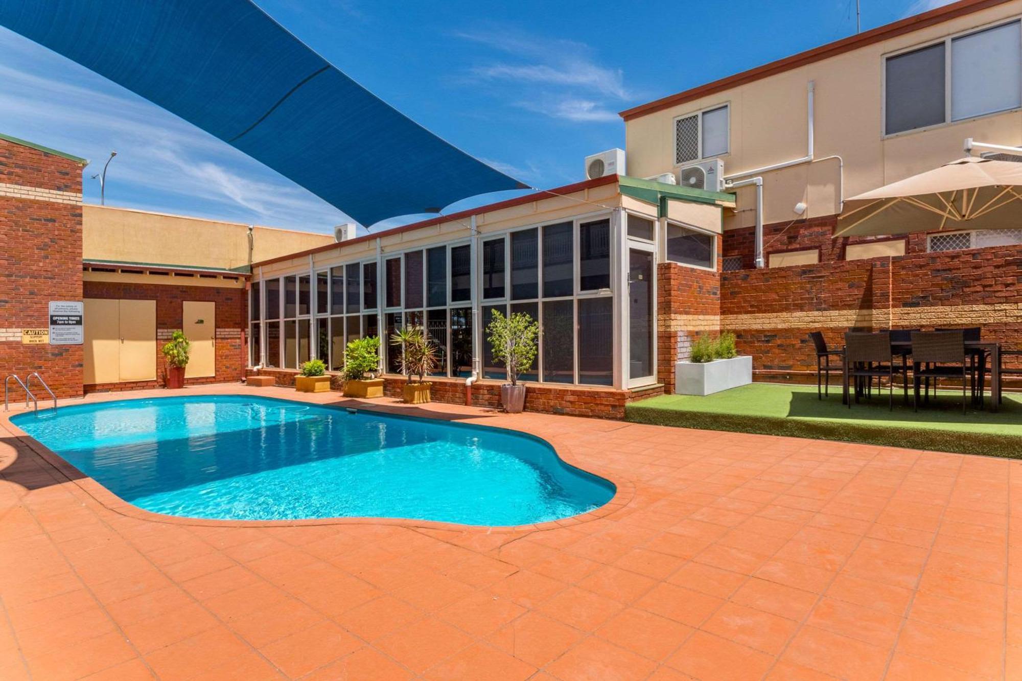 קלגורלי Quality Inn Railway Motel מראה חיצוני תמונה